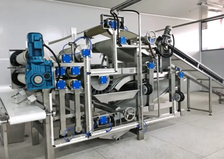 Pre-coctione et Cingulum Juicing Equipment Pre-coctione et Cingulum Juicing Equipment